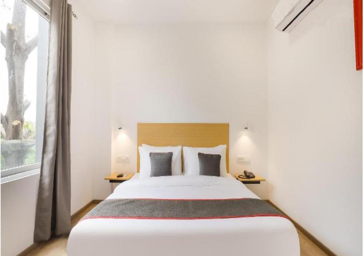 Hotel Kingston House Lucknow Ngoại thất bức ảnh