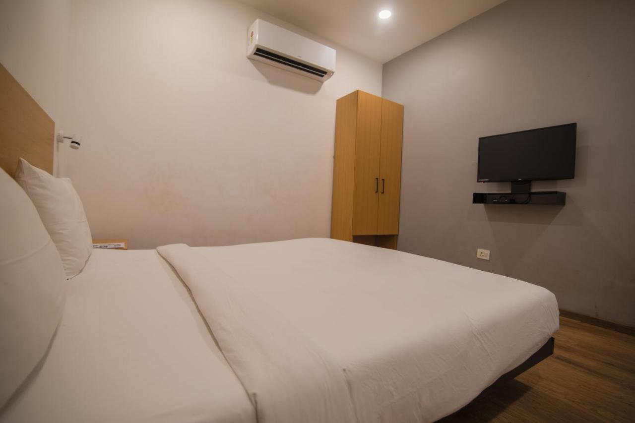Hotel Kingston House Lucknow Ngoại thất bức ảnh